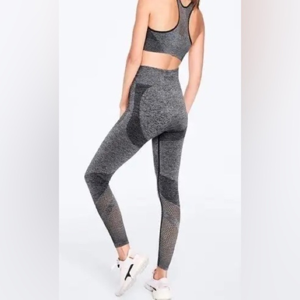 VS Pink Seamless Leggings Gray Black Gray Women's Size Small Victoria’s Secret
